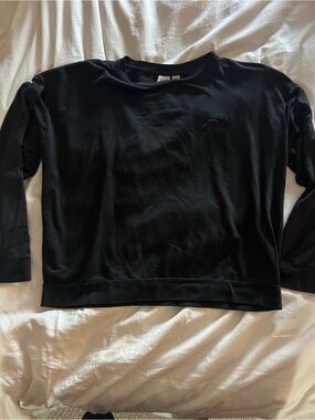 Black Women's sweatshirt